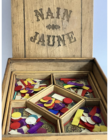 Ancien jeu de Nain Jaune