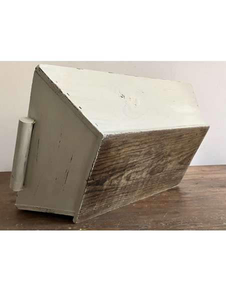 Baquet en bois, art populaire