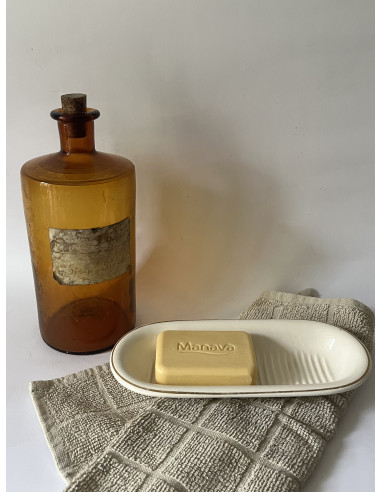 Pour la salle de bains, porte-savon