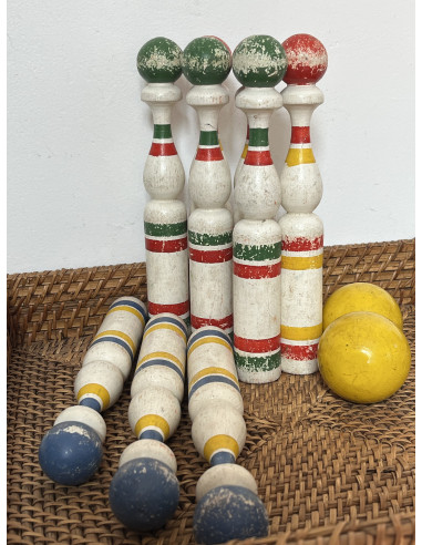 Jeu de quilles anciennes
