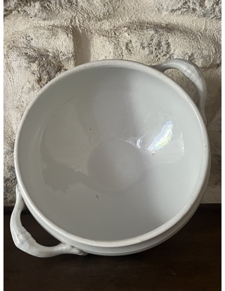 Soupière en porcelaine blanche - Moulin des loups