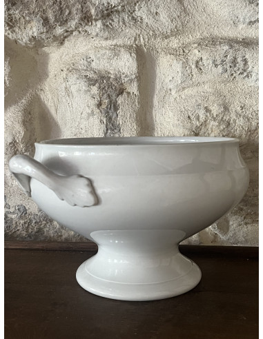 Soupière en porcelaine blanche - Moulin des loups