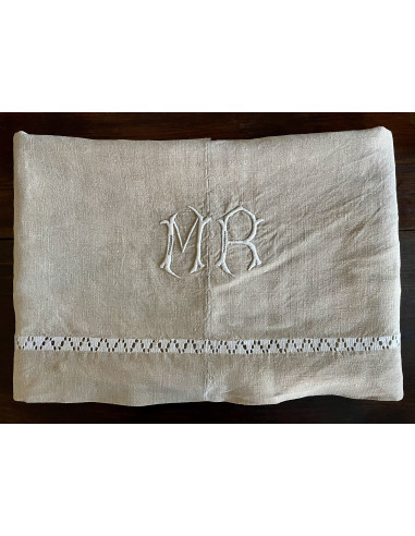 Drap en lin brodé avec monogramme MR