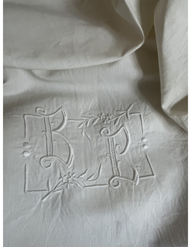 Drap ancien monogrammé BL - Toile métis "Fleur bleue"