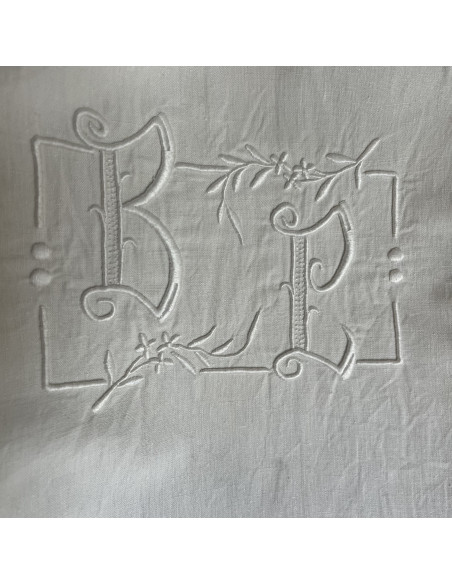 Drap ancien monogrammé BL - Toile métis "Fleur bleue"