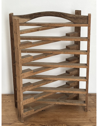 Ancien porte-tartes en bois, plateau de pâtisserie